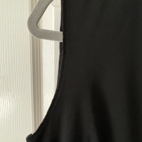 ✨Black Ruffle Dress✨ - Picture 4 of 5